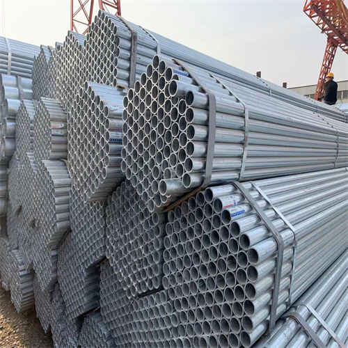 89*4.0熱鍍鋅鋼管順利裝車發(fā)貨